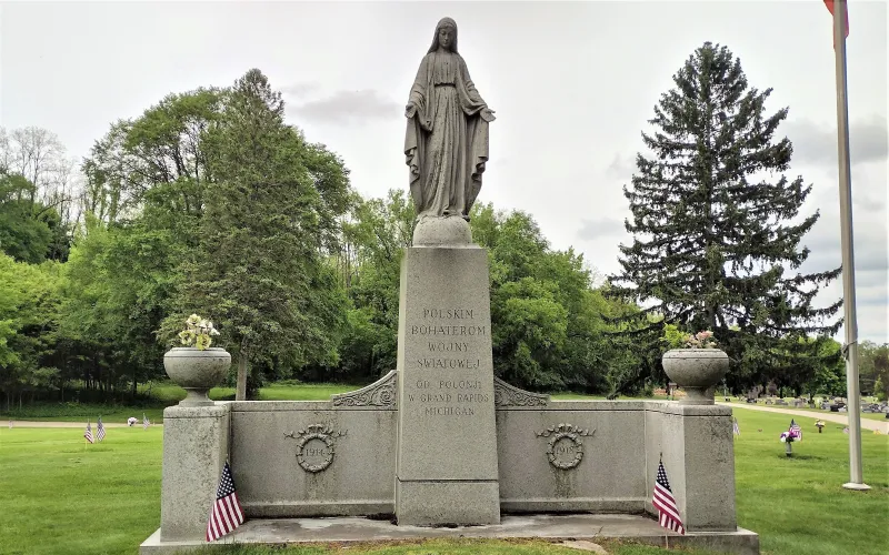 A monument at Holy Cross Cemetery honors Polish war veterans.